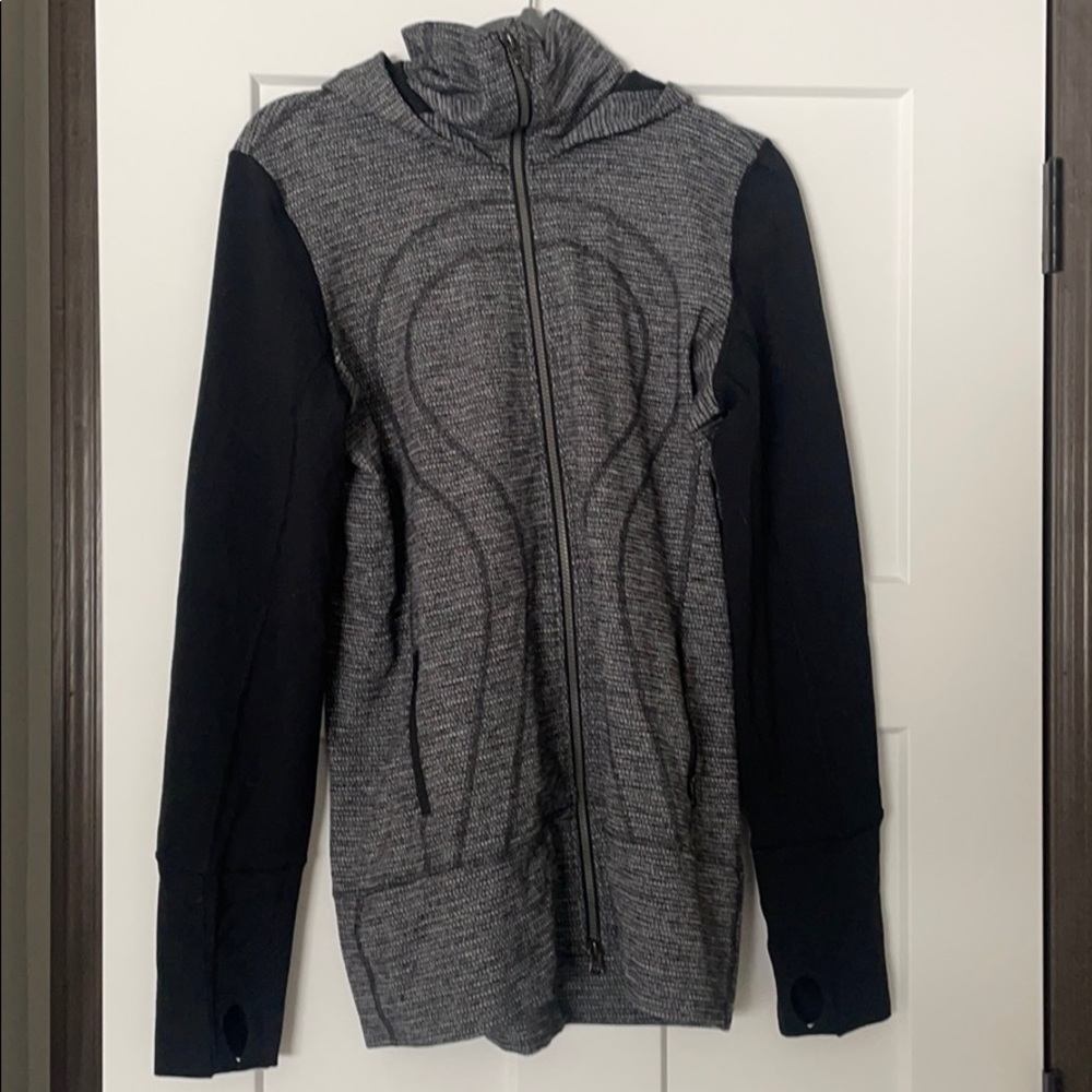 Lululemon stride jacket size 10